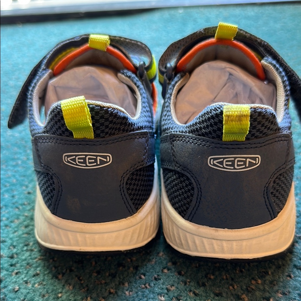 Brand New Keen Kids' Sneakers in Blue and Neon Yellow - Picture 4 of 5